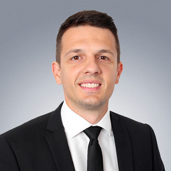 Stefan Kolovic, Financial Planner
