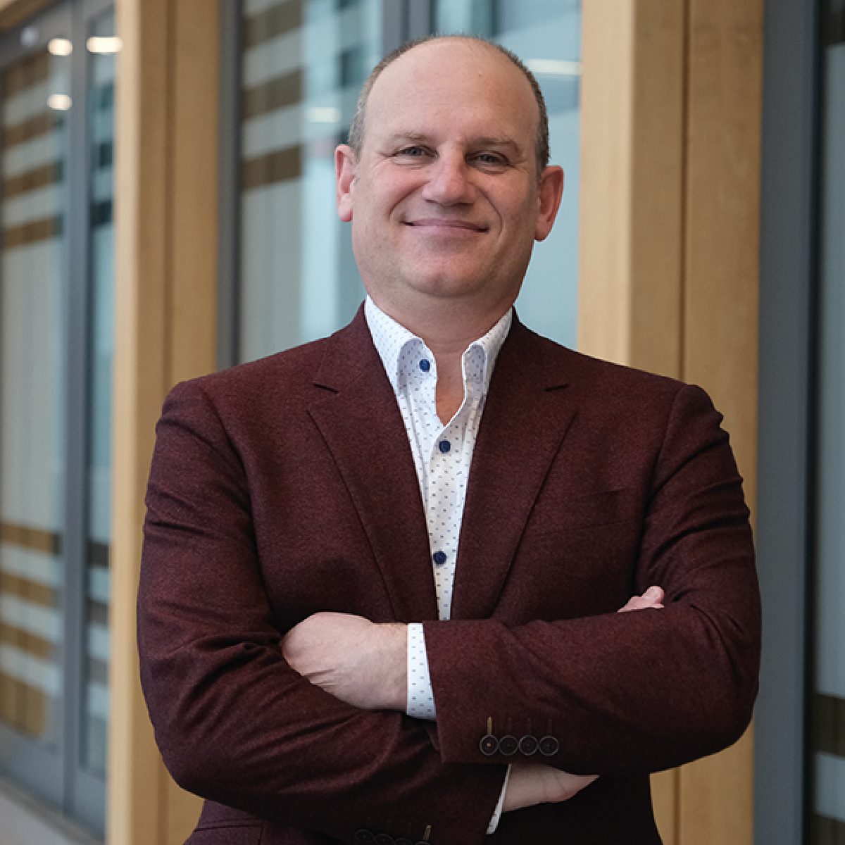 Image doyen Frank Pons1200 x 1200